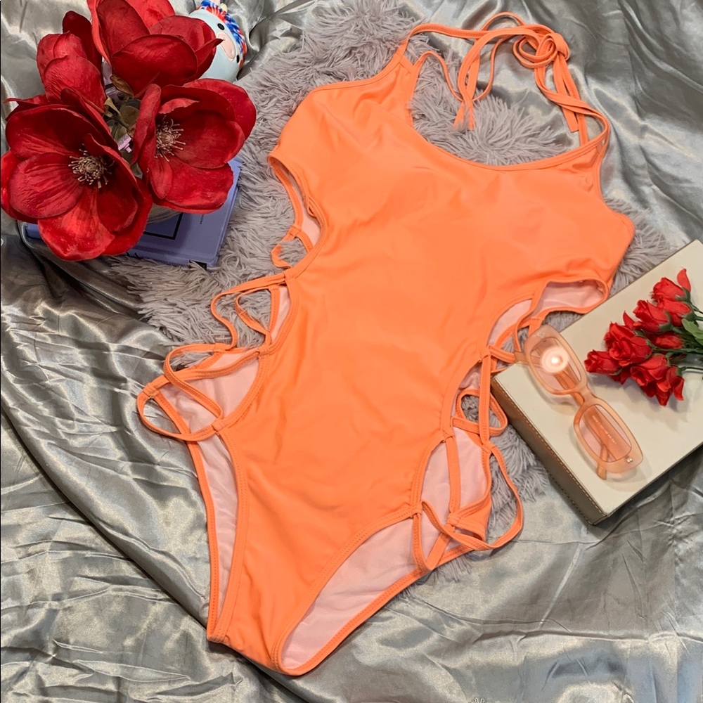 🌹I am just Peachy! Peach One Piece Swimsuit • Free Retro Peach Sunglasses